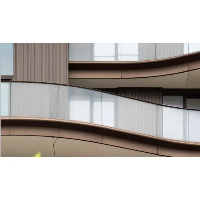 Обликовано стакло за ограде